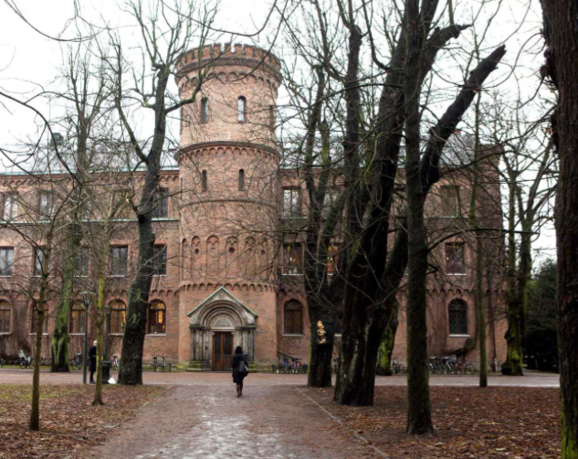 CAE32F9D-4094-4D9C-A90A-7BD4548F4E8A